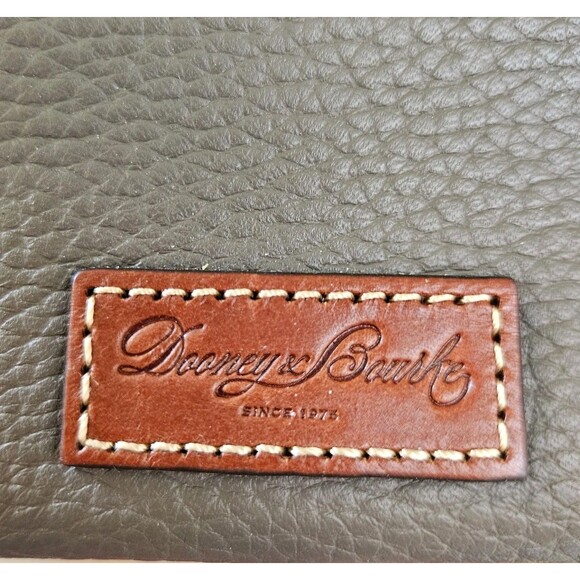 Dooney & Bourke Zip Clutch Bag Taupe Gray Pebble Grain Leather Wallet ID Slot - Picture 8 of 8